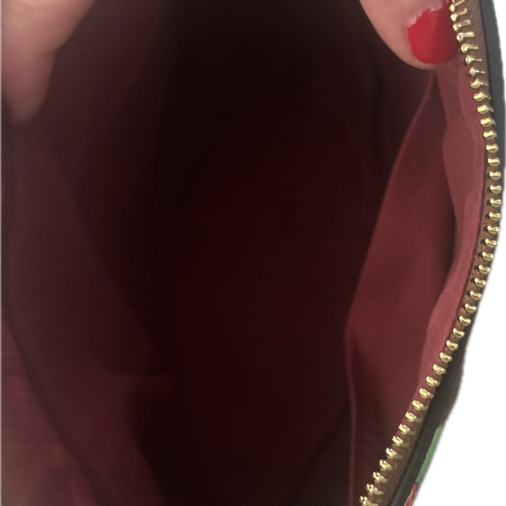 Fashion Cherry Print Crossbody Bag with Gold Chain - Picture 5 of 8